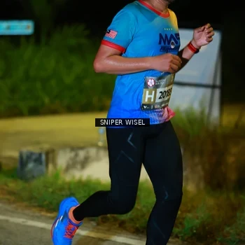 Runner Photo 8406663