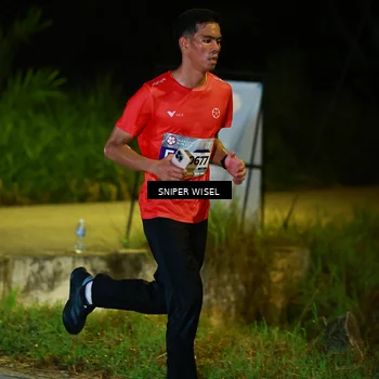Runner Photo 8406671