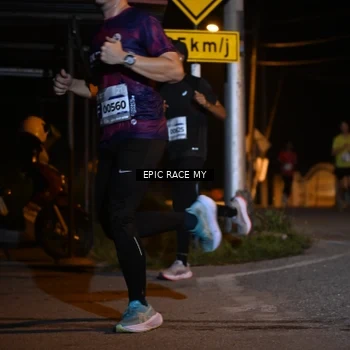 Runner Photo 8406681