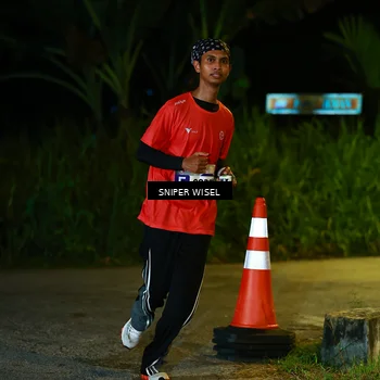 Runner Photo 8406682