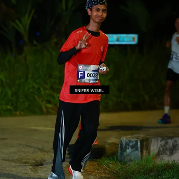 Runner Photo 8406691