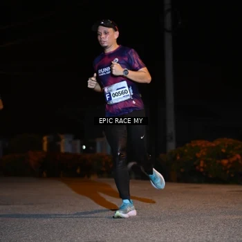 Runner Photo 8406696