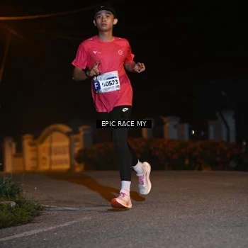 Runner Photo 8406709