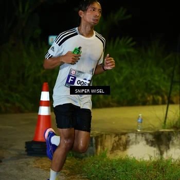 Runner Photo 8406715