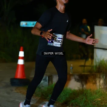 Runner Photo 8406716