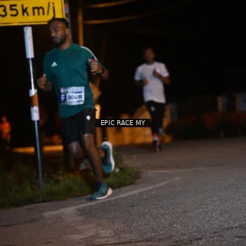 Runner Photo 8406719