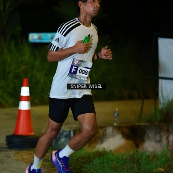 Runner Photo 8406720