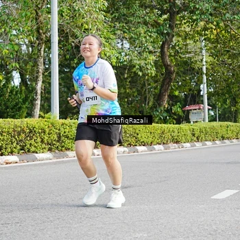 Runner Photo 8406723