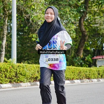 Runner Photo 8406740