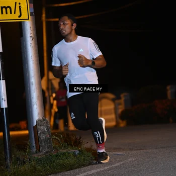 Runner Photo 8406749