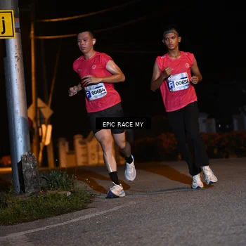 Runner Photo 8406755