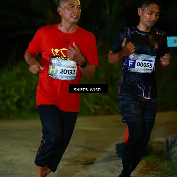 Runner Photo 8406758