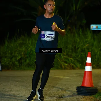 Runner Photo 8406759