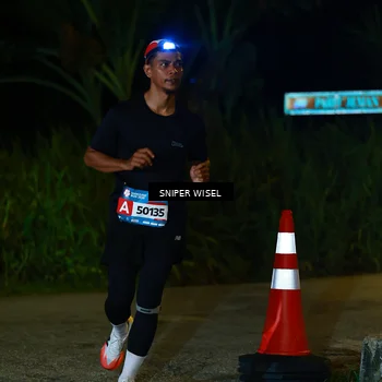 Runner Photo 8406781