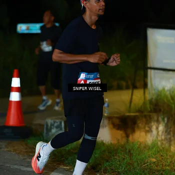 Runner Photo 8406788
