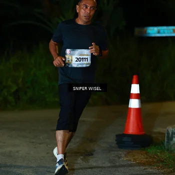Runner Photo 8406803