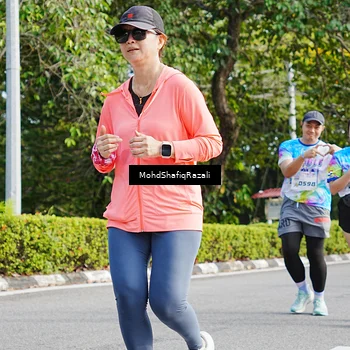 Runner Photo 8406806