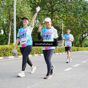 Runner Photo 8406819