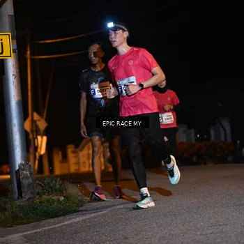 Runner Photo 8406827