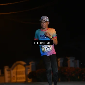 Runner Photo 8406868