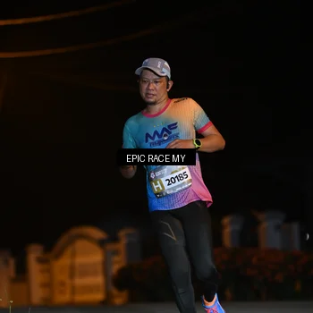Runner Photo 8406871