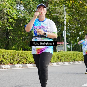 Runner Photo 8406873