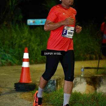 Runner Photo 8406897