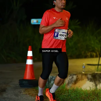 Runner Photo 8406900