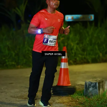 Runner Photo 8406909