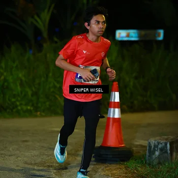 Runner Photo 8406919