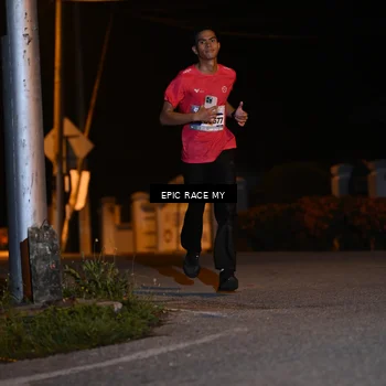 Runner Photo 8406921