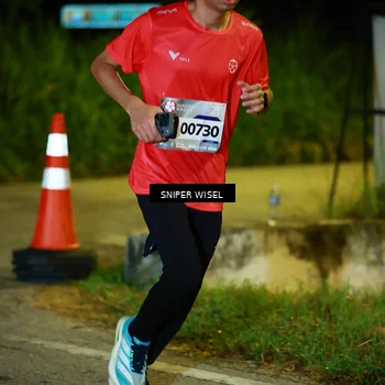 Runner Photo 8406928