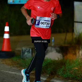 Runner Photo 8406929