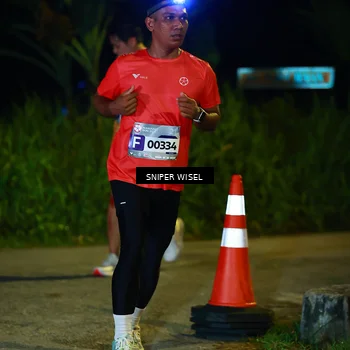 Runner Photo 8406932