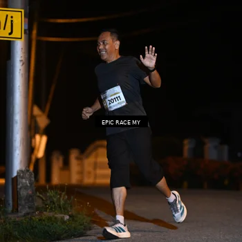 Runner Photo 8406954