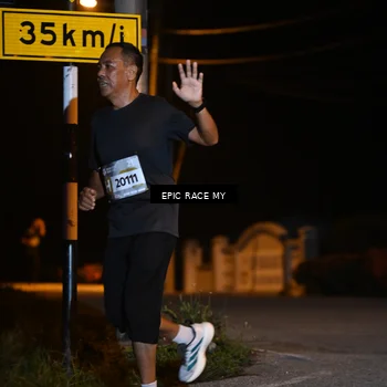 Runner Photo 8406958