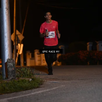 Runner Photo 8406962