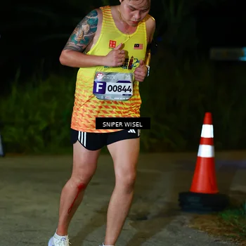 Runner Photo 8406967
