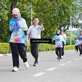 Runner Photo 8406970