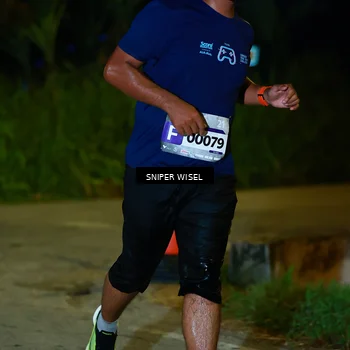 Runner Photo 8406974