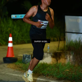 Runner Photo 8406998