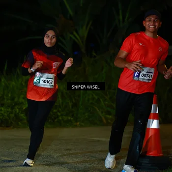 Runner Photo 8407034