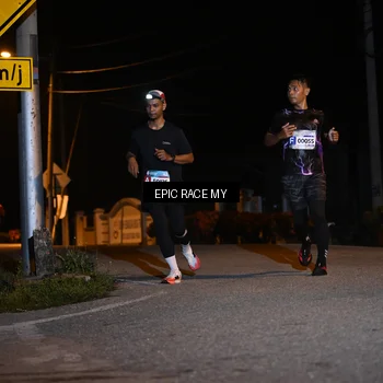 Runner Photo 8407053