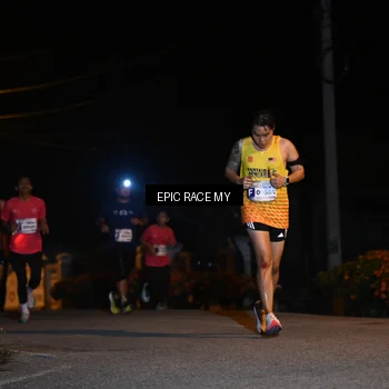Runner Photo 8407068