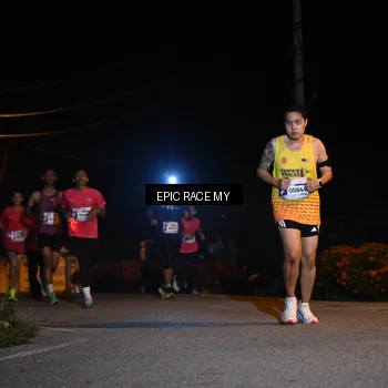 Runner Photo 8407073