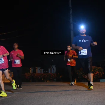 Runner Photo 8407078