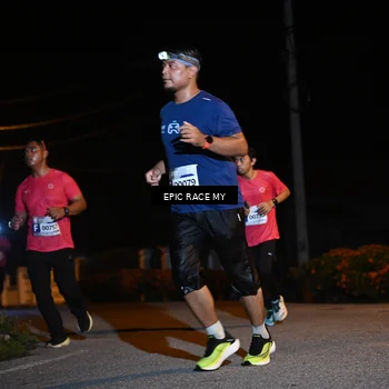 Runner Photo 8407084