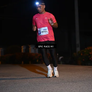 Runner Photo 8407092
