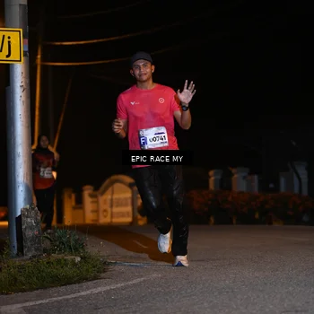 Runner Photo 8407101