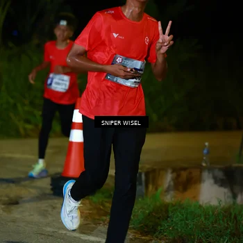 Runner Photo 8407105